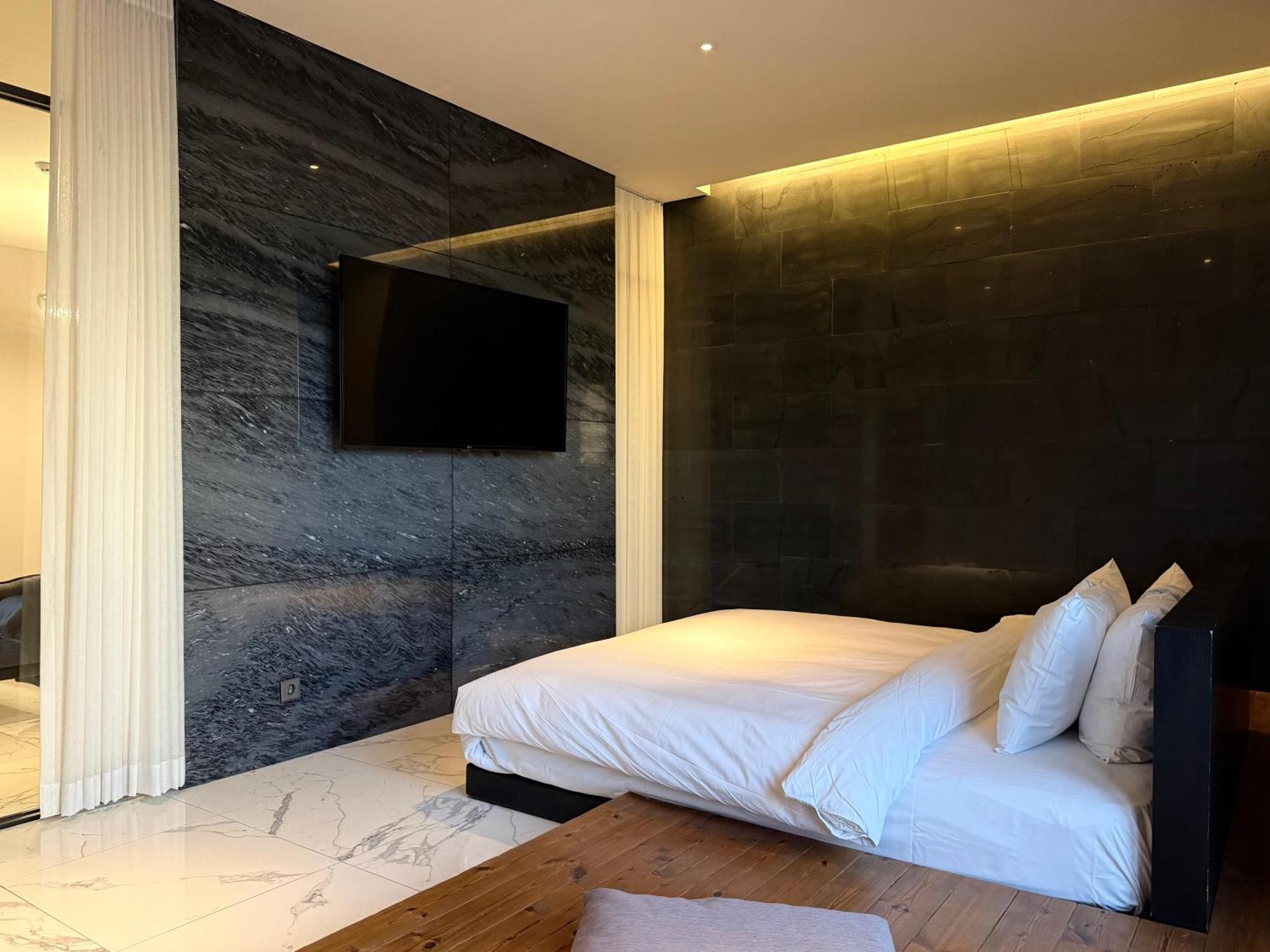 Rivertain Hotel Тэгу Экстерьер фото