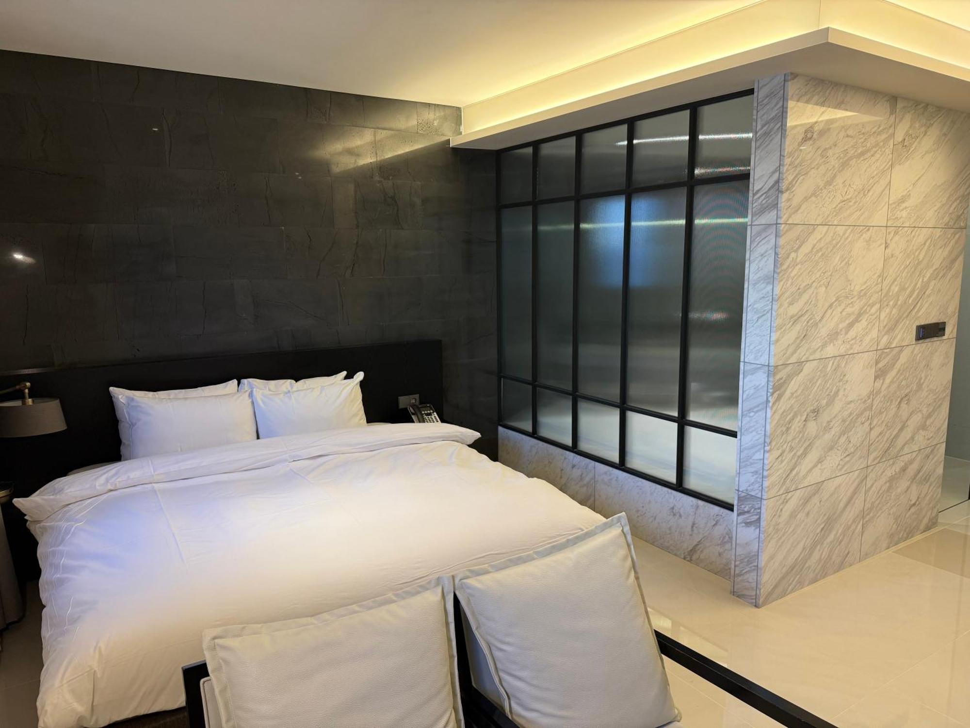 Rivertain Hotel Тэгу Экстерьер фото