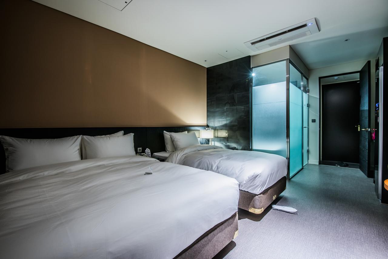 Rivertain Hotel Тэгу Экстерьер фото