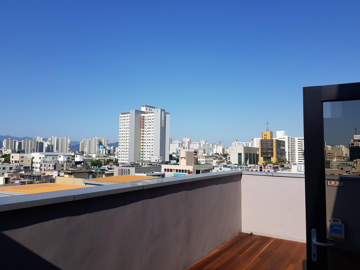 Rivertain Hotel Тэгу Экстерьер фото