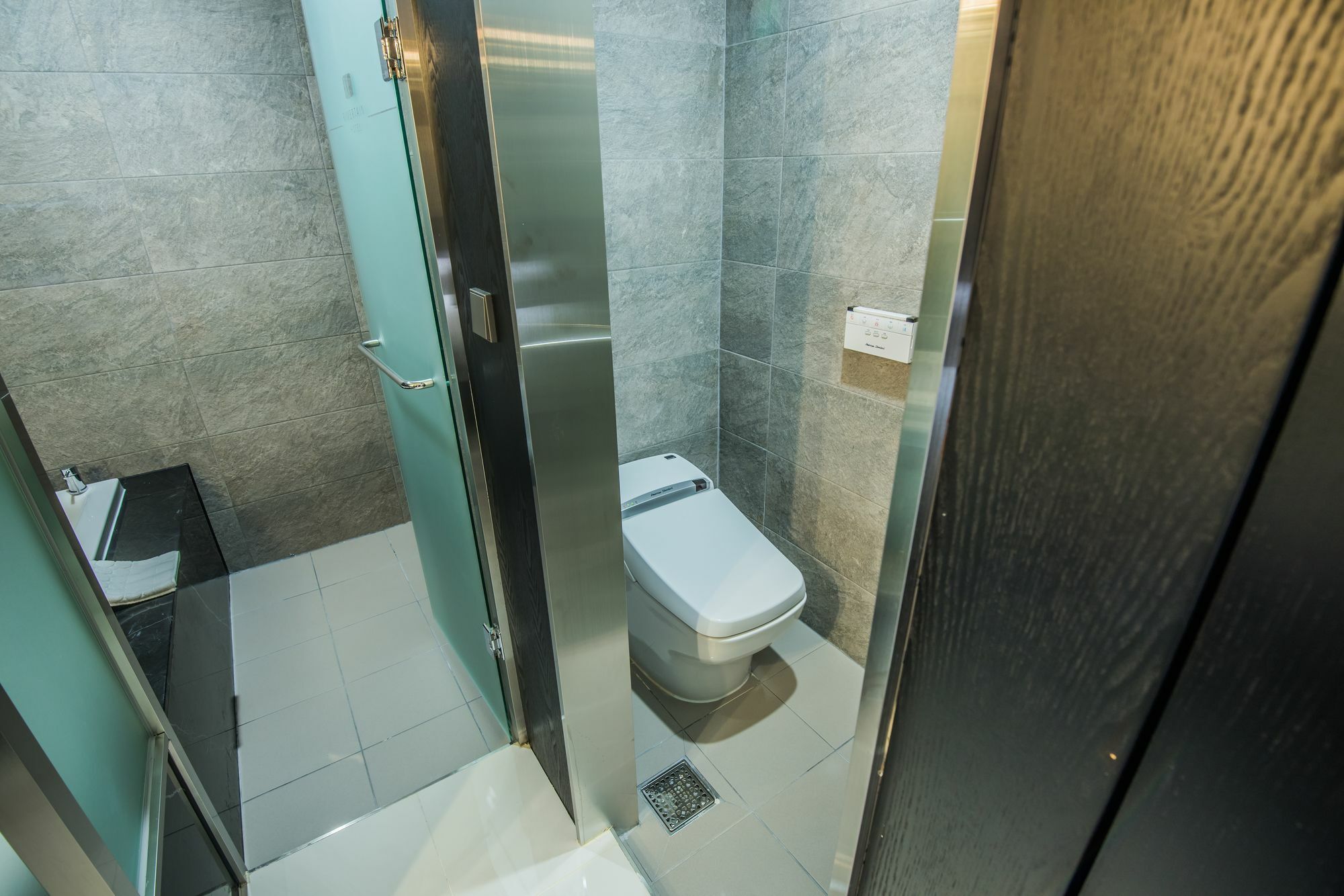 Rivertain Hotel Тэгу Экстерьер фото